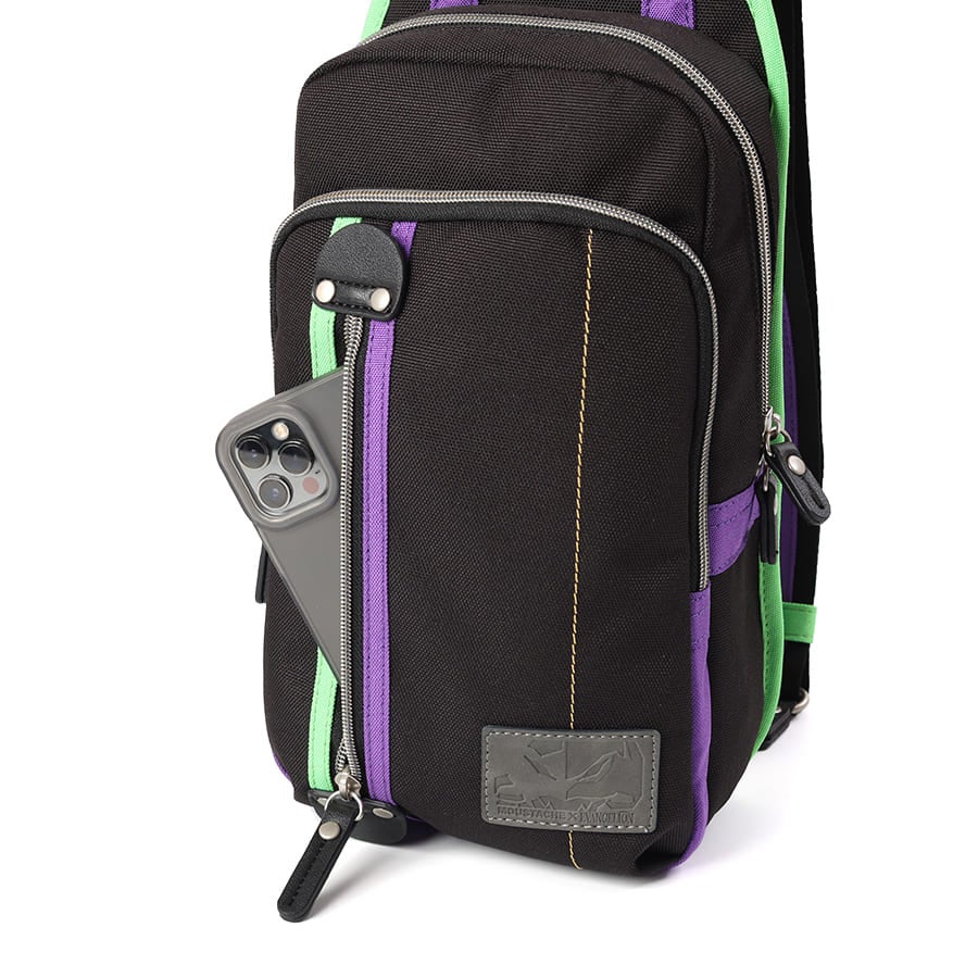 【エヴァンゲリオンコラボ】【数量限定】 MOUSTACHE ボディバッグ ポリエステル×合皮 JDH-1851