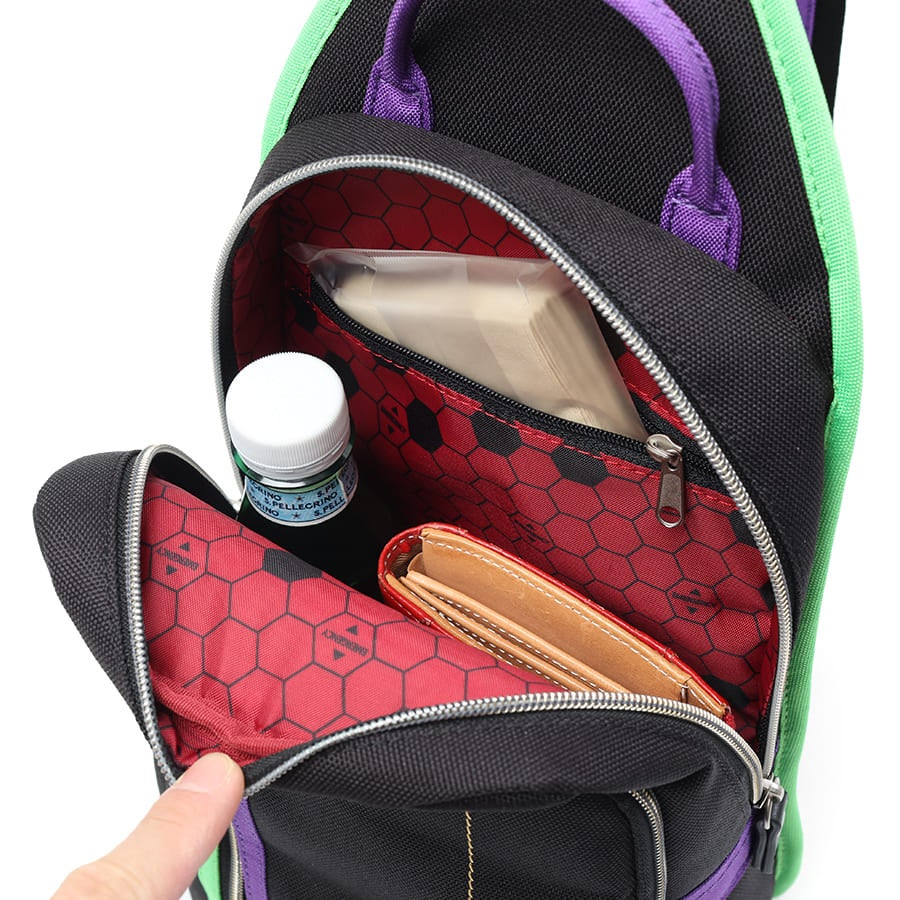 【エヴァンゲリオンコラボ】【数量限定】 MOUSTACHE ボディバッグ ポリエステル×合皮 JDH-1851