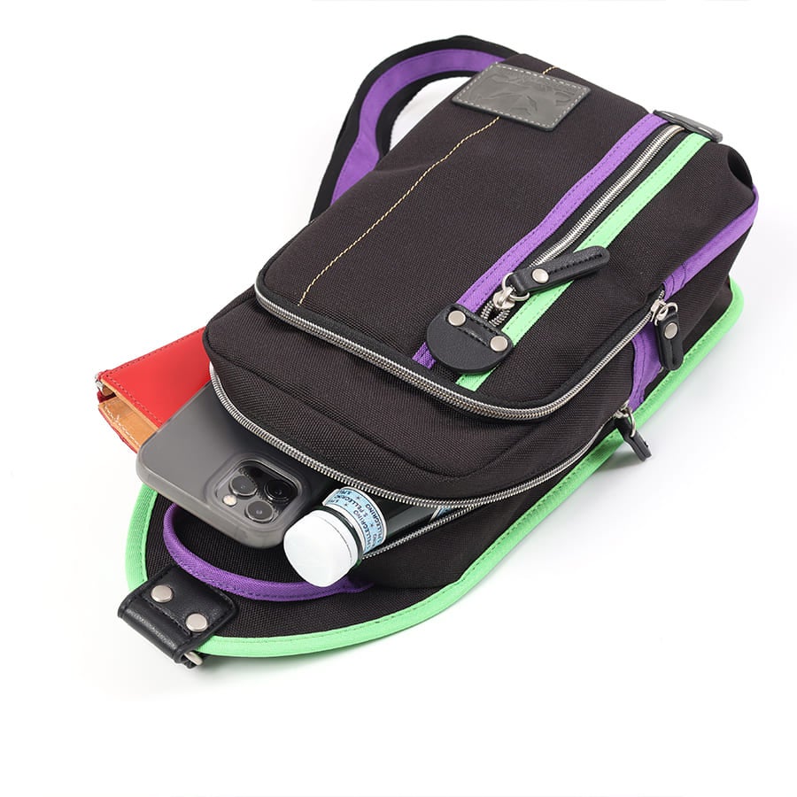 【エヴァンゲリオンコラボ】【数量限定】 MOUSTACHE ボディバッグ ポリエステル×合皮 JDH-1851