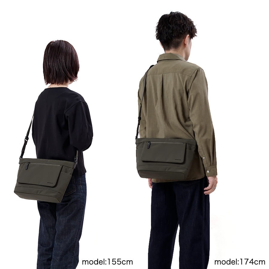 MOUSTACHE 撥水 ショルダーバッグ 高密ポリエステル撥水加工 BAY-0396