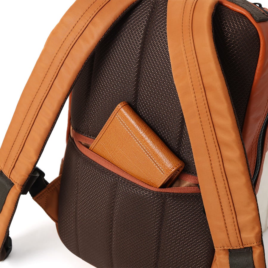 DOUBLES スクエアリュック イタリアンソフト牛革×牛革 JNW-7128