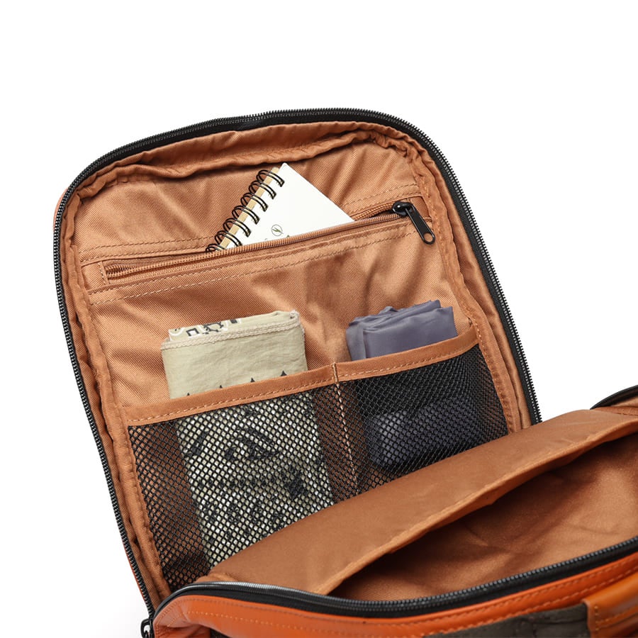 DOUBLES スクエアリュック イタリアンソフト牛革×牛革 JNW-7128