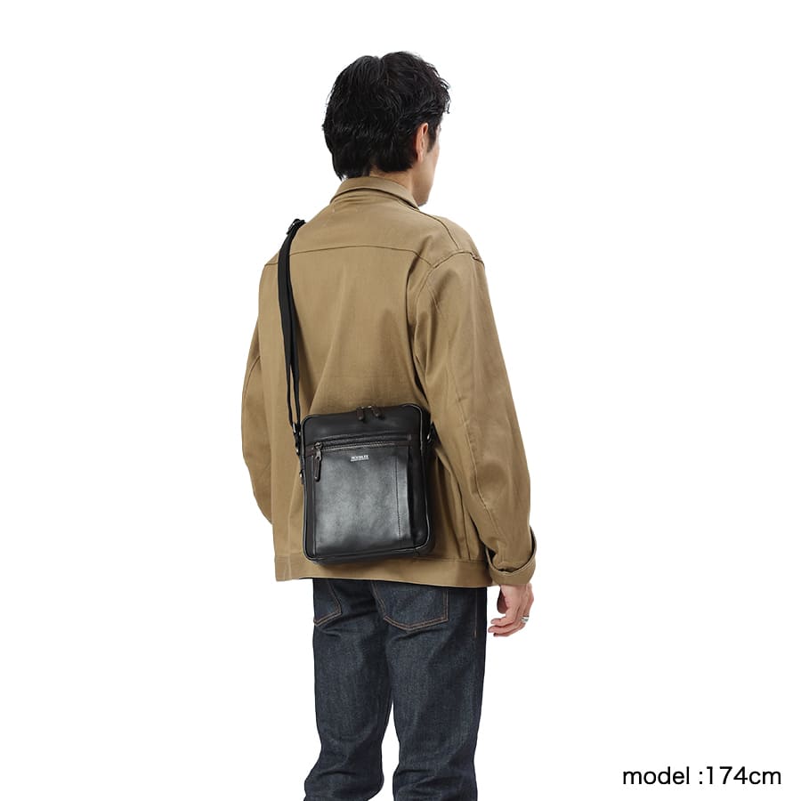 DOUBLES 薄マチ ショルダーバッグ 牛革 WZN-7495