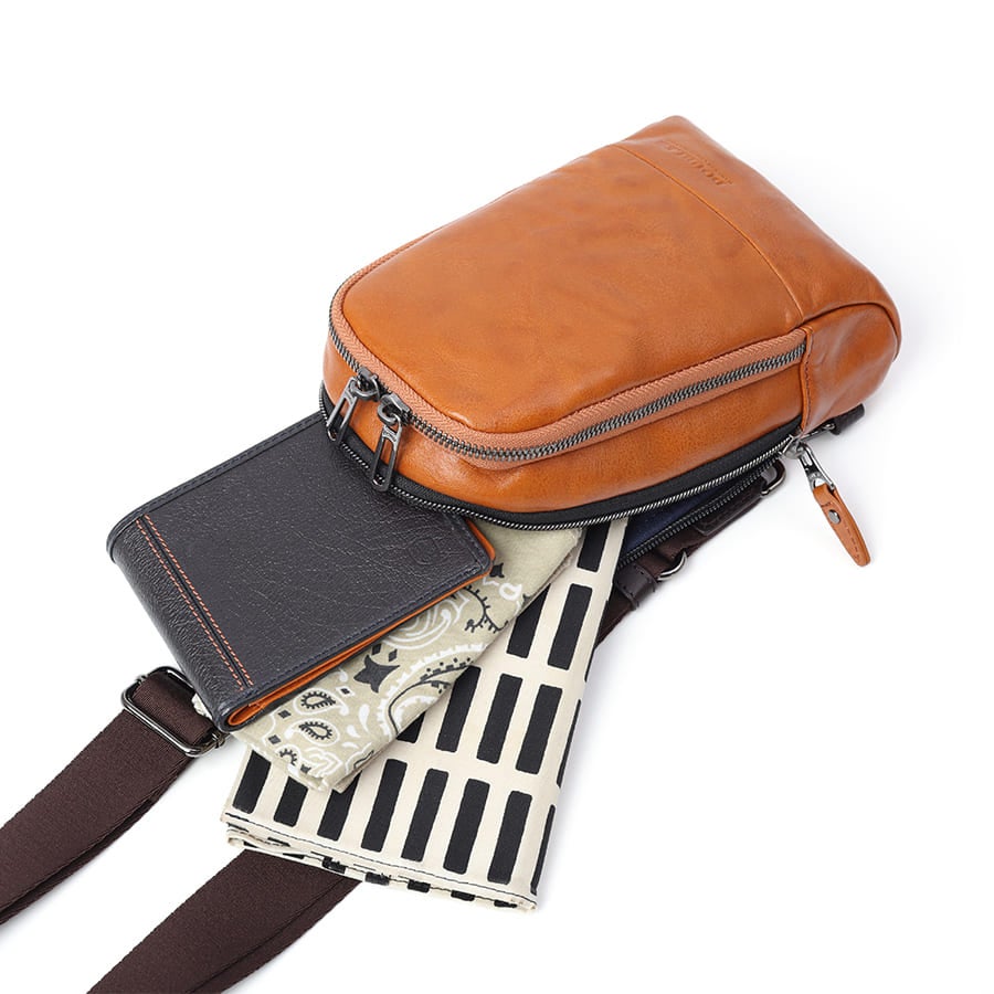 DOUBLES ミニボディバッグ 牛革（アイロン加工) KLM-7710