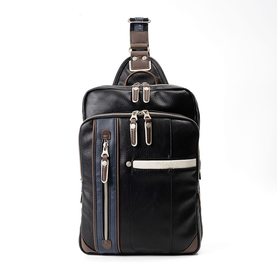 【WEB限定色】 MOUSTACHE ボディバッグ A4 合皮 YVQ-5998N