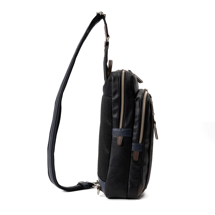 【WEB限定色】 MOUSTACHE ボディバッグ A4 合皮 YVQ-5998N