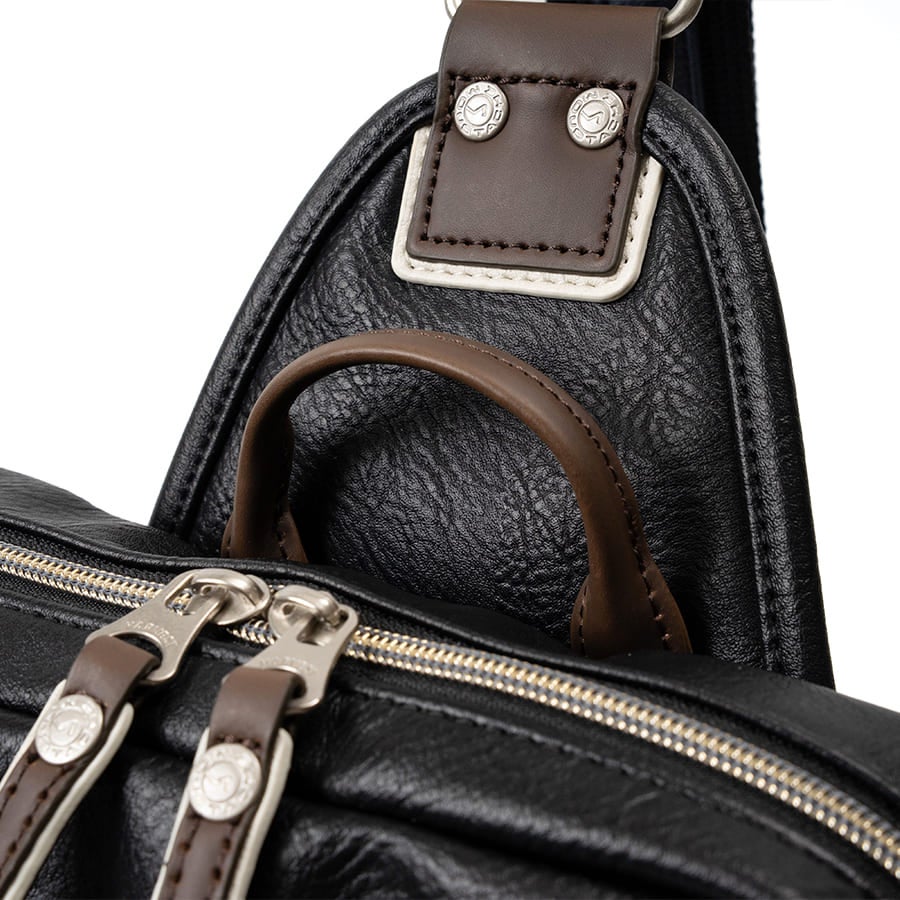 【WEB限定色】 MOUSTACHE ボディバッグ A4 合皮 YVQ-5998N